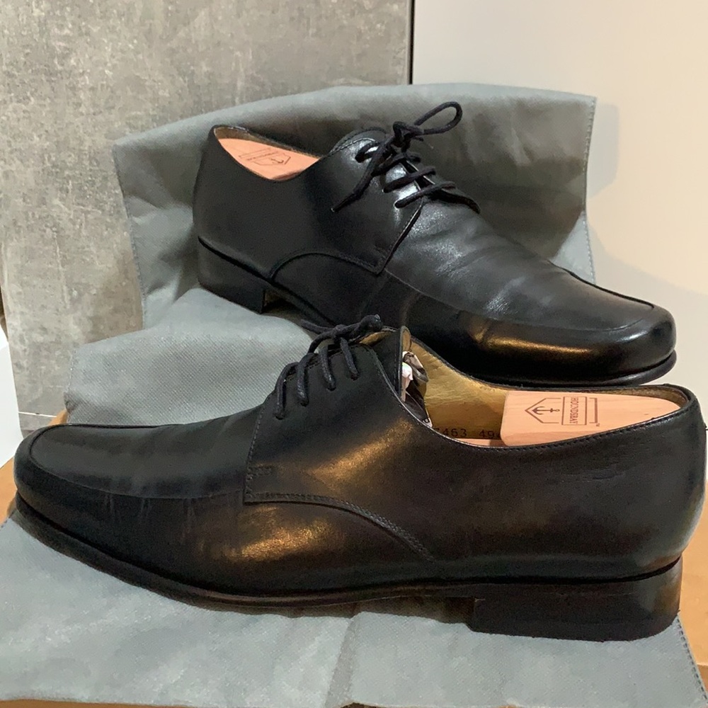 Fine genuine leather derby shoes gently used and resoled excellent condition